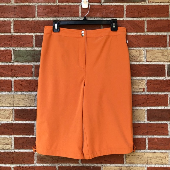 Chico's Pants - ☯️ Chico’s Zenergy Elastic Waisted Shorts